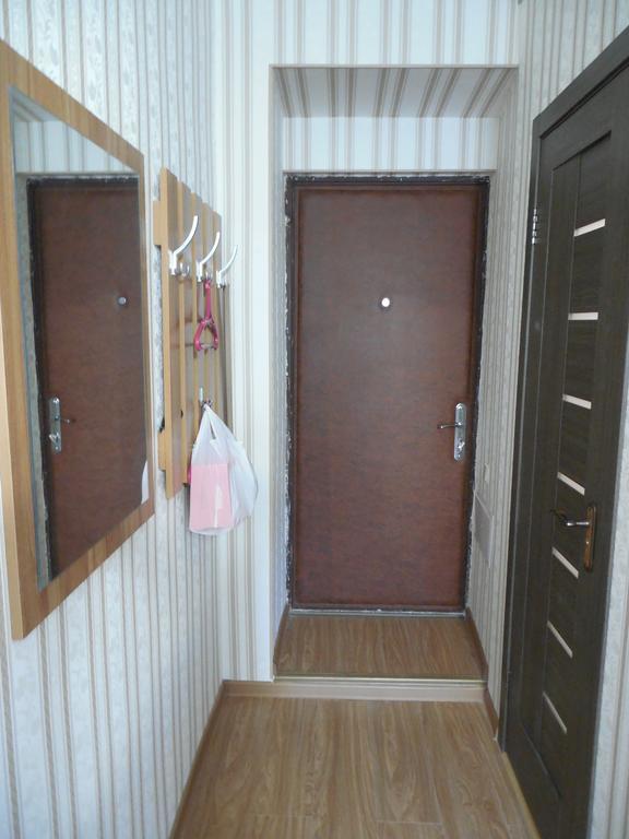 Volodarsky Apartment Kharkiv Room photo